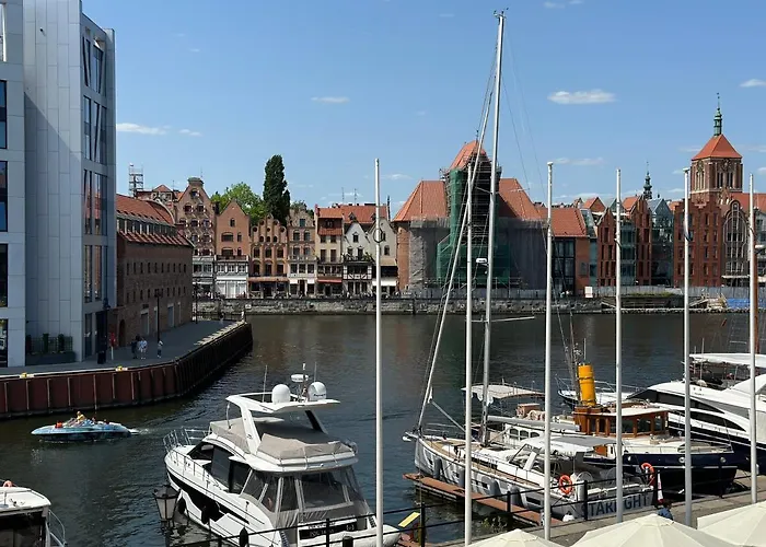 Marina Apartment Blanco